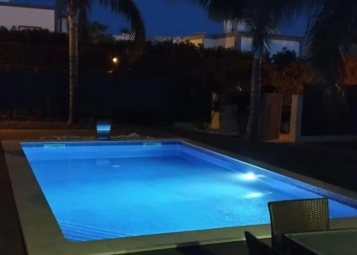 Perogil Girassol - Elegant With Pool Appartement *